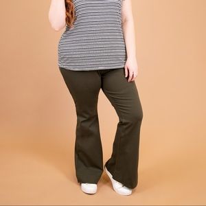 Paisley Raye Ginger Pant